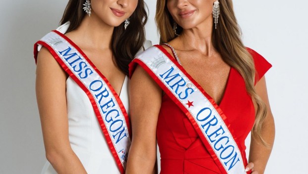 Melania Varga-Jarrett (right) won the title of Mrs. Oregon American while West Linn High School graduate Faith Varga received the title of Miss Oregon for America Strong.