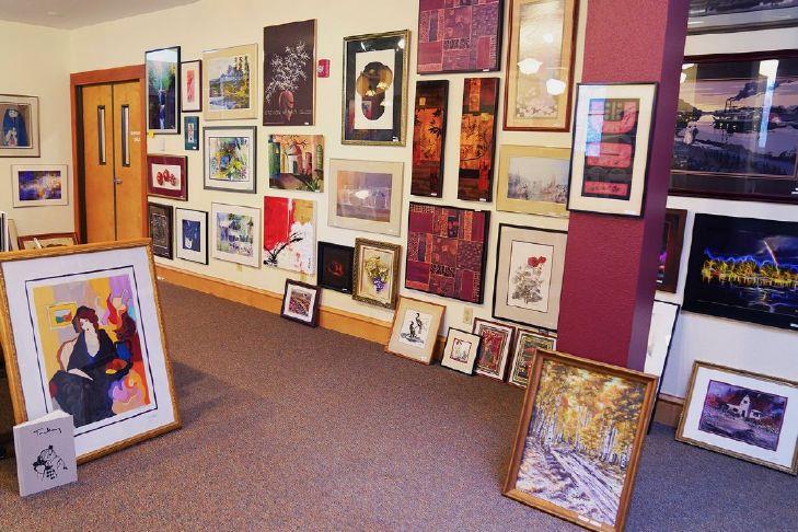 Lake Oswego showcase offers affordable art donated by local residents